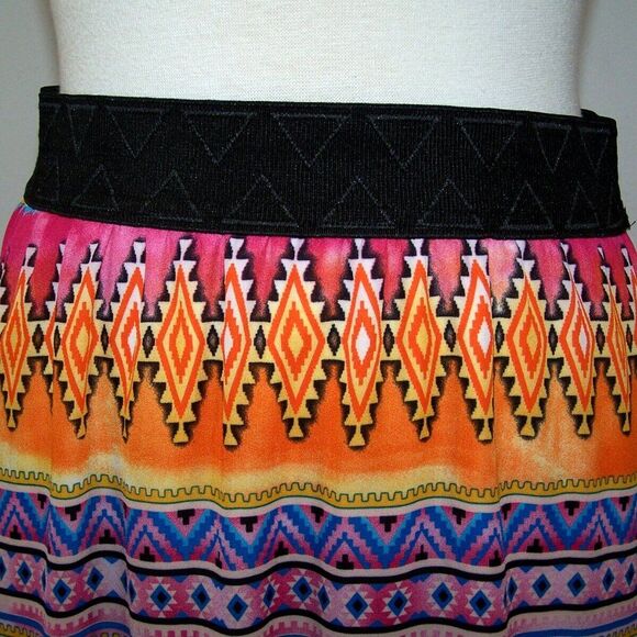Lularoe Skirt Medium Flowy Chiffon Overlay Elastic Waist Tribal Print Pull On - Picture 3 of 8